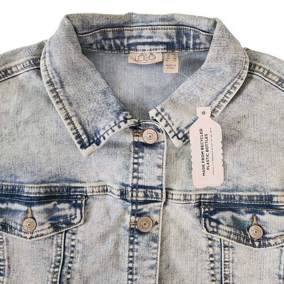 LOGO Lori Goldstein Jasper Vest NWT Womens 18 Blue Denim Jacket Frayed Detail - Picture 2 of 9
